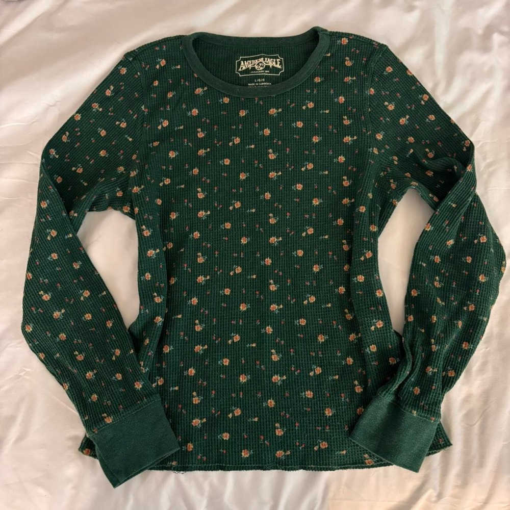 American Eagle Dark Green Floral Knit Top